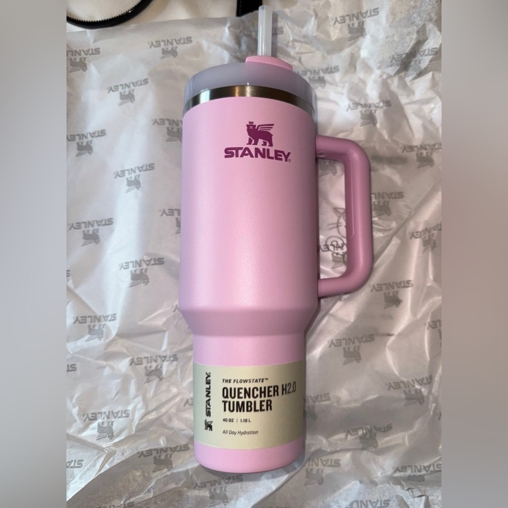 🌸 Cherry blossom 🌸 Stanley Quencher H2.0 40oz Tumbler